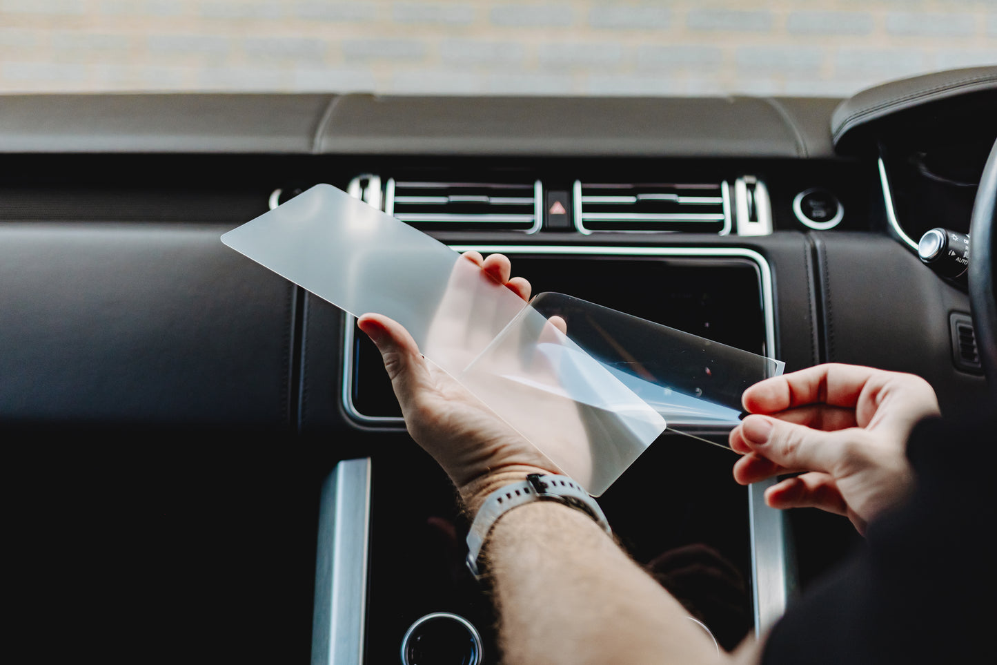 Range Rover (2018-2022) Screen Protector UK | Tempered Glass | CTSP